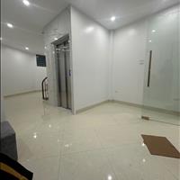 7,4TỶ-40m-189tr. Trần khát chân.  - Hai Bà trưng. 3 thoáng- thang máy