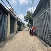 Bán nhà cấp 4 cách đường Đồng Khời 50m, gần trạm thu phí.