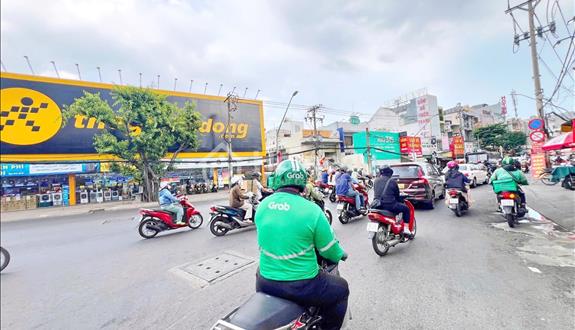 Mặt tiền huỳnh tấn phát gần ngay nguyễn thị thập quận 7 - Ảnh 1