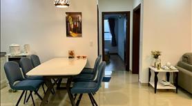Cho thuê căn hộ 3 phòng ngủ rộng rãi 135m2 Blooming Tower - Ảnh 7