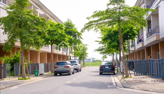 Nhà phố Centa City 75m2, giá 3,9x tỷ, xây 3 tầng - Ngay Trung tâm Hành chính mới Hải Phòng - Ảnh 1