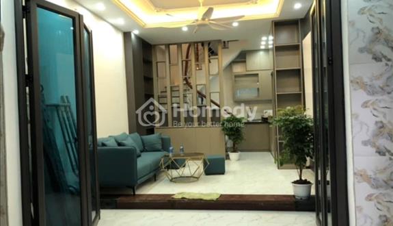 Hoàng Quốc Việt 40m2 5 tầng giá chỉ 7.8 tỷ ( thương lượng nhẹ ) - Ảnh 1