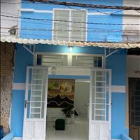 Mặt tiền đường nhựa  Hoa Vàng 5m,thích hợp kinh doanh buôn bán nhỏ lẻ 