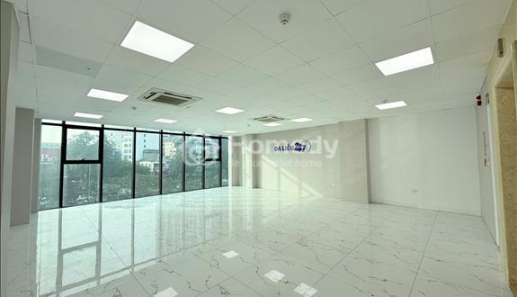 Sàn văn phòng hót tại Vũ Phạm Hàm , DT = 100m2, vị trí đắc địa , giao thông thuận tiện , mặt thoáng - Ảnh 1