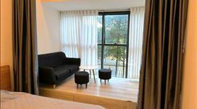 Studio Nội Thất Gọn Gàn Sạch Sẽ – The Sun Avenue Studio - Ảnh 2