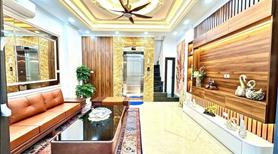 Bán gấp nhà Cầu Giấy, sân rộng, thoáng, Mặt tiền 4.5 m, giá nhỉnh 10 tỷ - Ảnh 3