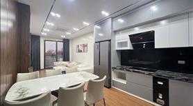 Bán nhà phố Nguyễn Văn Cừ, dân trí cao, 40m2, hơn 9 tỷ - Ảnh 2