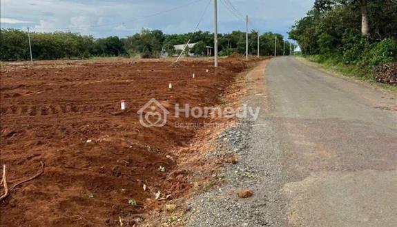 cần bán 2700m đất sổ hồng sẵn , ngân hàng hỗ trợ 50% - Ảnh 1