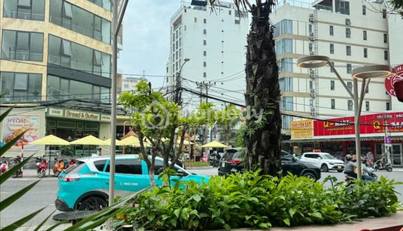 Bán nhà đẹp sát biển Mỹ khê - Ảnh 1