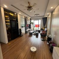 Bán gấp căn 3n nội thất đẹp, tầng trung, view đẹp. Liên hệ e Tiến Sỹ để nhận tư vấn ạ