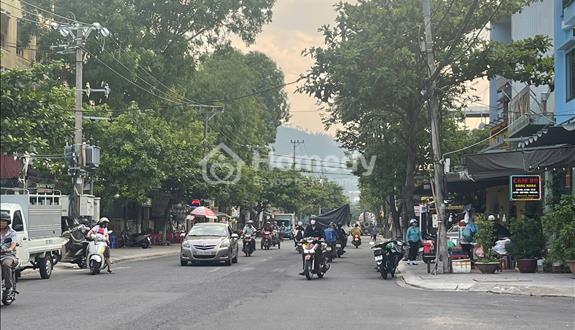 Góc 2 mặt tiền đường lạc long quân - vị trí kinh doanh quá đẹp - Ảnh 1