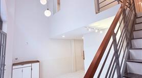 Nhà mới 56.7m2 - 3PN - Bán 4.9 tỷ - Hẻm Huỳnh Tấn Phát, Quận 7 - Ảnh 2