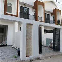 Còn 4 căn nhà lầu mới xây cần tìm chủ mới gần chợ Thạnh Phú _ CTY chang shin