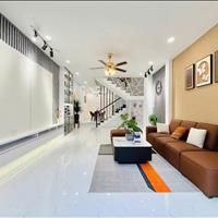 Chỉ 2tỷ390 sở hữu ngay nhà 48m2 HXH Nguyễn Trọng Tuyển, P8, Phú Nhuận, đang cho thuê 13tr/th, SHR