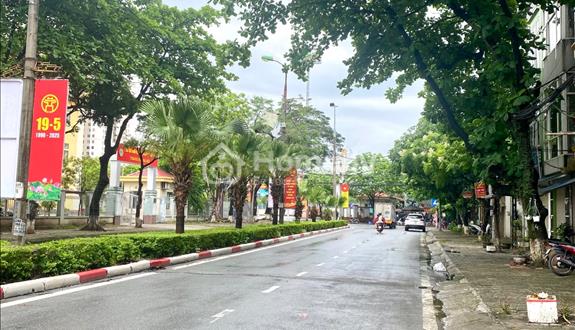 Bán mặt phố Nguyễn Bặc, Tứ Hiệp, đường đôi, hồ điều hòa thoáng mát, 118m, 3T, MT 5.5m, giá đầu tư  - Ảnh 1