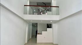 Bán nhà hẻm 2 sẹc Tôn Đản, P8, Quận 4, DT 50m2, Giá 2tỷ250, nhà kiên cố, đang trống vào ở ngay, SHR - Ảnh 2