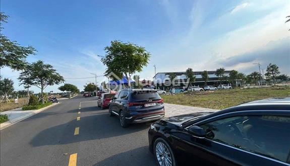 Đất Nền sổ hồng riêng ngay mặt tiền Nguyễn Hữu Trí chỉ 650tr là sở hữu ngay - Ảnh 1