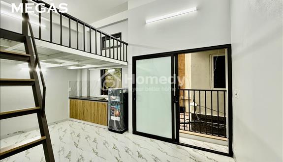 Cho thuê căn hộ Duplex ban công full nội thất nằm ngay Công viên Cầu Giấy - Ảnh 1