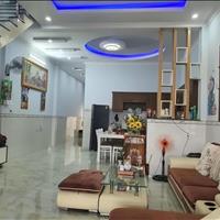 Bán nhanh nhà 50m2 hẻm Nguyễn Thanh Tuyền, P2, Tân Bình, Giá 2tỷ150, nhà đang trống, sổ hồng riêng