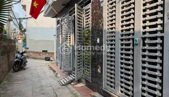 Bán nhà  31m2  3 tầng  2,7x tỷ  rẻ nhất Phụng Châu Chương Mỹ - Ảnh 1