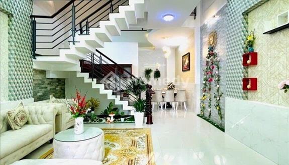 Bán nhà ngay hẻm Đặng Thùy Trâm, P13, Bình Thạnh, gần trường THCS Bình Lợi Trung, DT 46m2/3tỷ350 - Ảnh 1