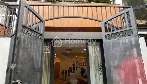 Bán nhà quận Bình Thạnh hẻm xe hơi giá 2 tỷ 450. Lh: 0702 320 384 - Ảnh 1