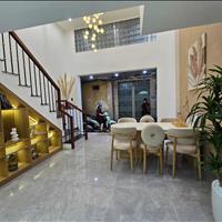 Bán nhà phố Bạch Mai,Quận Hai Bà Trưng 37m2 , 5 Tầng. Giá 7,8 tỷ