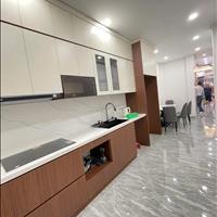 Bán gấp trong tháng Nhà phố Chùa Láng 50M x 4 Tầng, 12 Tỷ. 