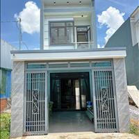Chính chủ bán gấp nhà 1tỷ450 gần chợ Hưng Long, Bình Chánh 160m2