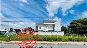 Gia đình kẹt tiền không xoay kịp  bán gấp lô góc 2mt thị trấn Củ Chi 216m2 giá 530 triệu shr bao sổ - Ảnh 2