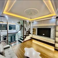 Bán nhà 5 tầng Tựu Liệt, 38m2 mặt tiền 4m, giá 6.15 tỷ