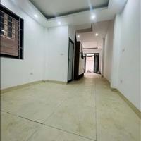 Bán gấp nhà 35m2, 4 tầng Ngọc Hồi, ngõ ô tô giá chỉ 5,65 tỷ