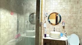Nhà Hiếm Hoàng Hoa Thám, Ba Đình, Ngõ thông thoáng, sổ nở hậu DT: 68.5m2 chỉ 13,2 tỷ - Ảnh 7