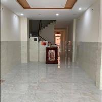 Chính chủ cần bán nhà mặt tiền chợ ngay vòng xoay Phú Lâm