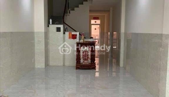Chính chủ cần bán nhà mặt tiền chợ ngay vòng xoay Phú Lâm - Ảnh 1