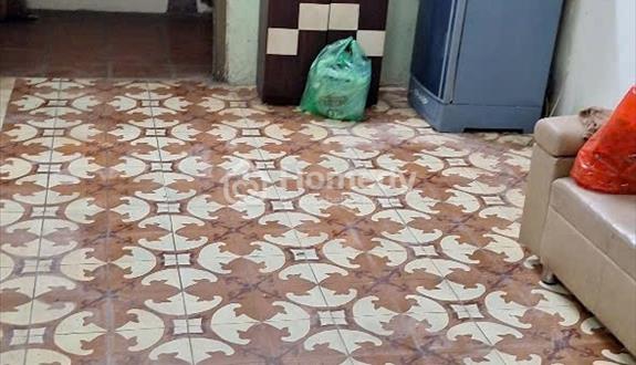 30m2, 1 gác xép, 2 N, Phố Huế chợ Hôm , Hai bà Trưng . - Ảnh 1
