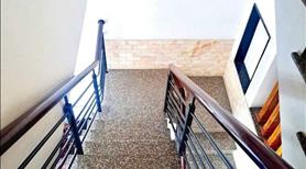 Chủ nhà cần tiền tái định cư bán gấp căn 1trệt 2lầu giá 1tỷ1 - Ảnh 2