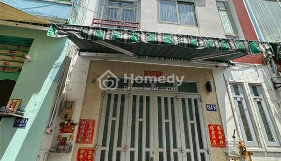 Bán nhà chính chủ hẻm xe hơi nhà 2 mặt tiền giá rẻ.Nhà hẻm xe hơi ,hẻm lớn - Ảnh 1