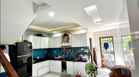 Bán nhà 3 tầng  mặt tiền hòa minh 17, hòa minh, quận liên chiểu. - Ảnh 2
