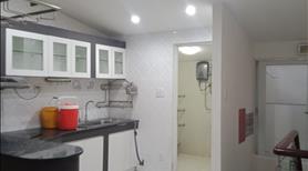 Phòng lầu 1 rộng 15m2 sẵn tủ lạnh, máy lạnh, free điện nấu ăn, có hầm xe lớn để free, 3,2tr/th - Ảnh 6