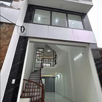 Bán nhà Tứ Hiệp 40m2 x 5 tầng, mặt tiền 4m, giá 7.2 tỷ