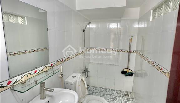 Cho thuê nhà 2 lầu  4p ngủ 4wc có nội thất kdc hưng phú tiện ở kinh doanh vp công ty tại nhà - Ảnh 1