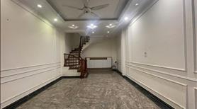 Bán Nhà Mặt Nhà Mặt Phố Võ Chí Công - 7 Tầng Thang Máy - 36m2 - MT 4,3m - 10 Tỷ - Ảnh 2