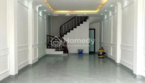 Nhà 5 tầng Tựu Liệt, 45m2, mặt tiền 4m, giá 7.7 tỷ, ô tô vào nhà - Ảnh 1