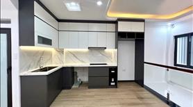 Nhà 5 tầng Tựu Liệt, 45m2, mặt tiền 4m, giá 7.7 tỷ, ô tô vào nhà - Ảnh 2