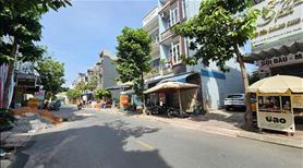 Bán nhà hoàn công MT kinh doanh, MT đường chính Phú Hồng Thịnh 8, p.Bình Chuẩn, Tp.Thuận An - Ảnh 6