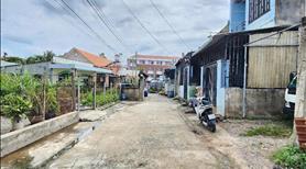 Bán đất gần đường Bùi Thị Xuân, P.Tân Bình, Tp. Dĩ An DT: 150m2  giá tốt 2ty8  - Ảnh 4