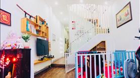 Chính chủ cho thuê nhà Nguyên Căn Đẹp, giáp Q1, Giá tốt - Ảnh 3