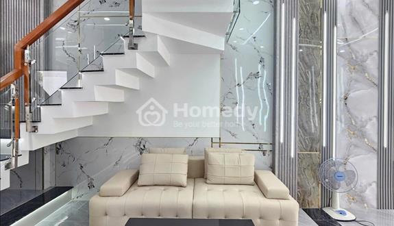 Bán nhà 1 trệt 2 lầu có phòng ngủ dưới gần đường DT743 Bình chuẩn ,TP Thuận An  - Ảnh 1