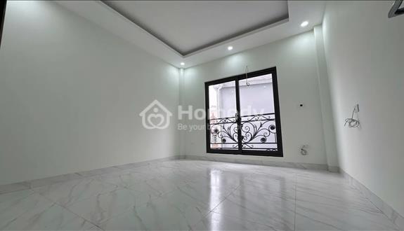 Bán nhà Tứ Hiệp 42m2 x 5 tầng, mặt tiền 4m, giá 7 tỷ, bãi ô tô gần nhà - Ảnh 1